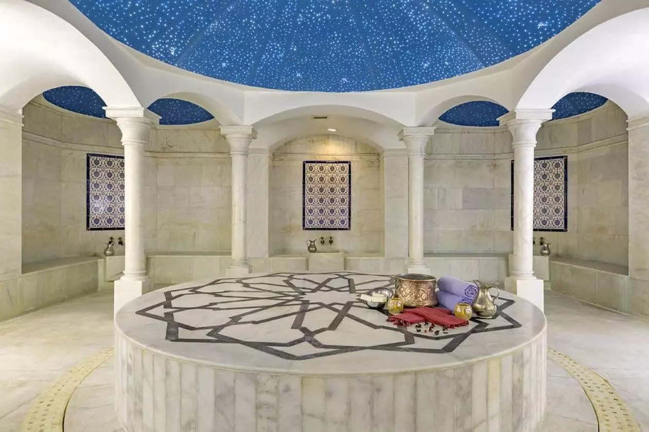 ROYALWING_SHABAVIZ (28).jpg